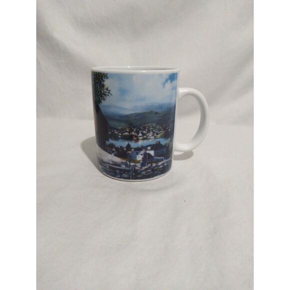 H Hargrove The Heartland Landscape Porcelain Coffee Mug - Picture 2 of 8